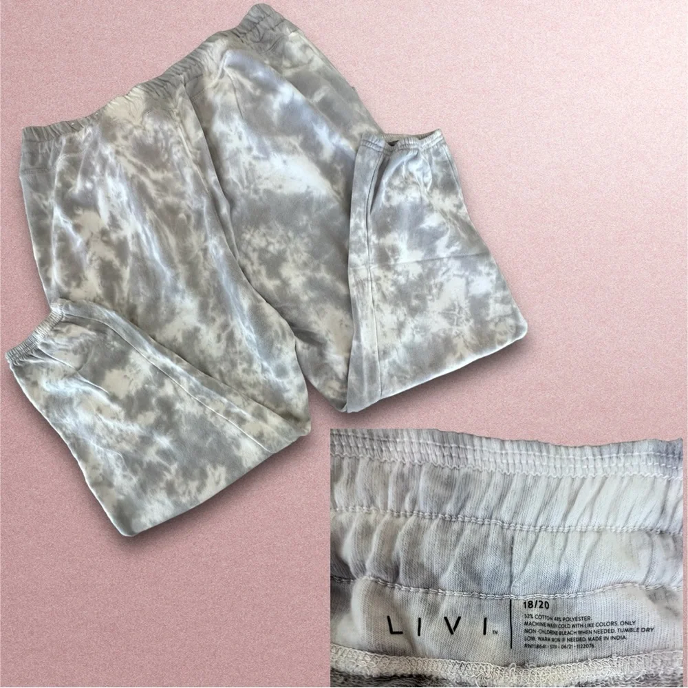 Lane Bryant We Are Strong Livi sweatshirt and sweatpants. - Picture 5 of 7